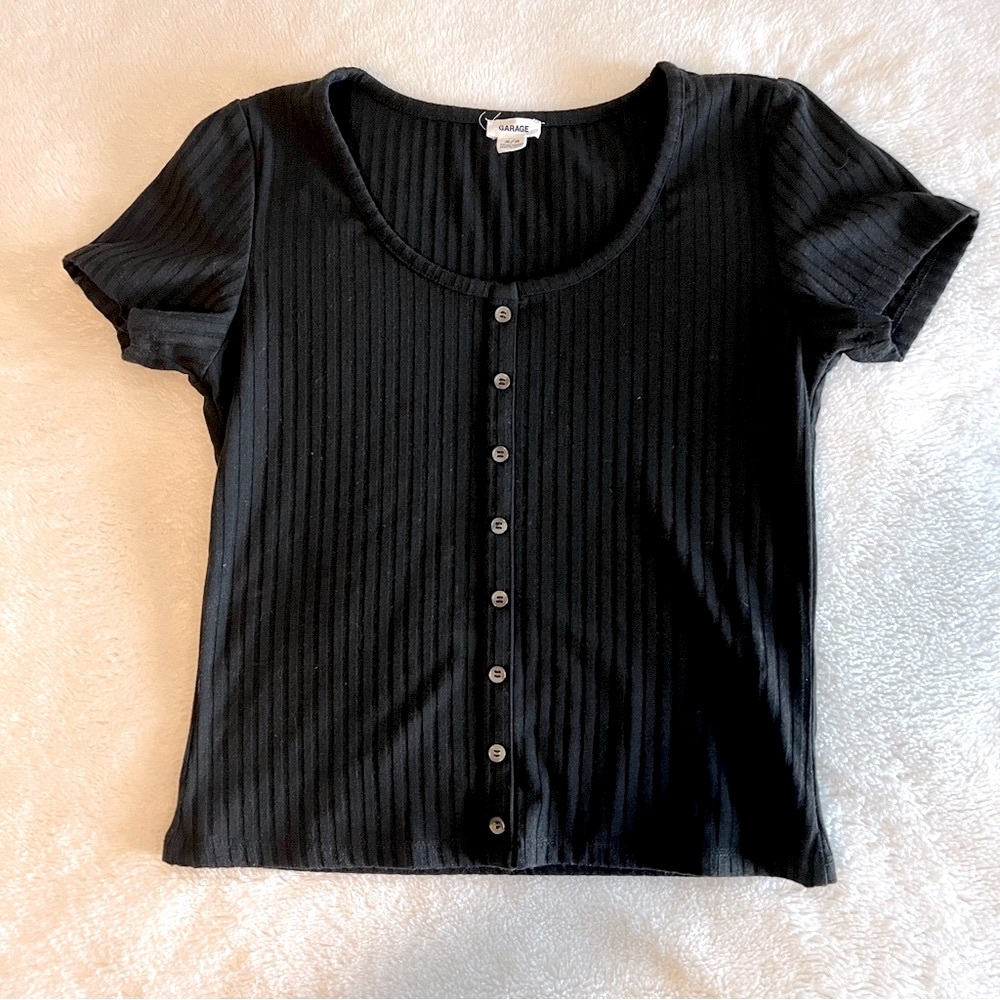 Black Top🖤